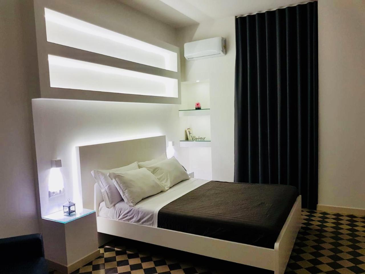 Villa Adelaide Suite & Room Торре-а-Маре Экстерьер фото