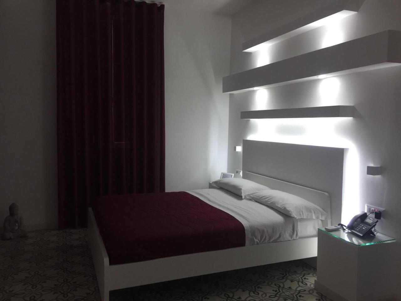 Villa Adelaide Suite & Room Торре-а-Маре Экстерьер фото